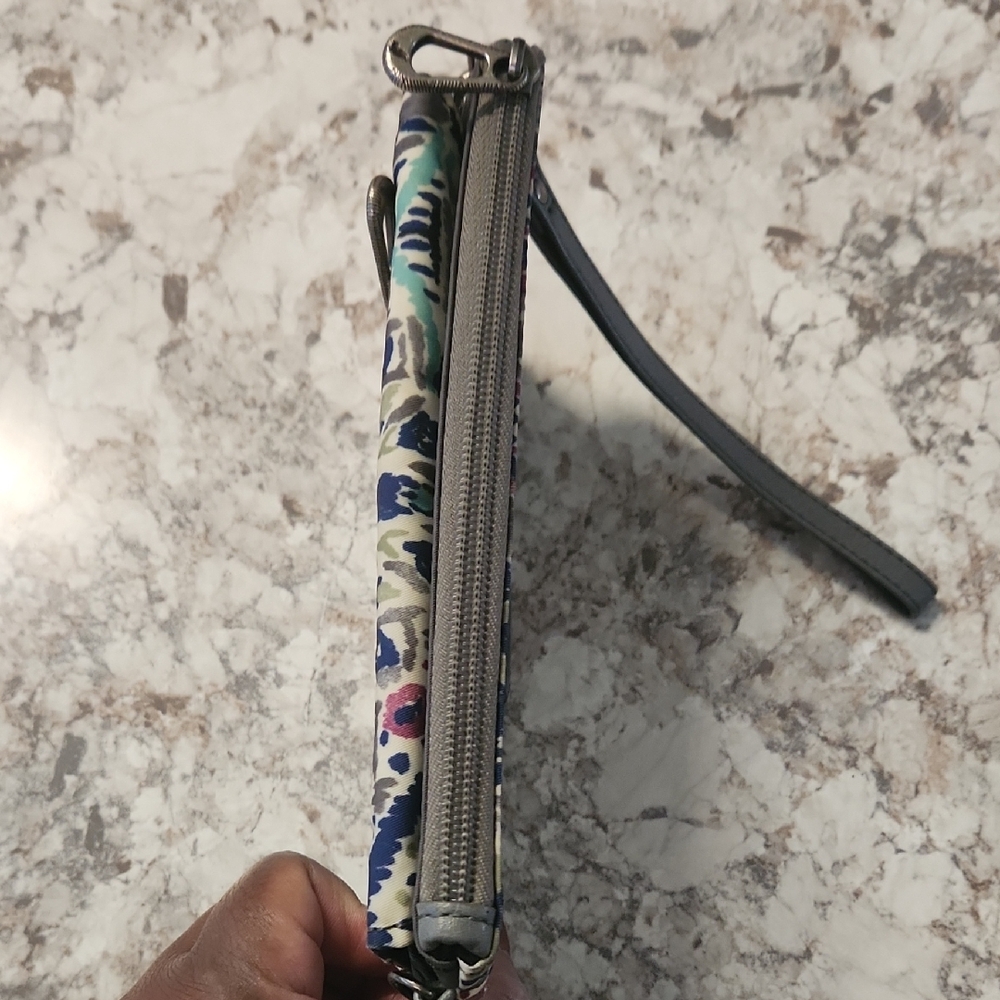 Sakroots Multicolor Patterned Wristlet - Picture 3 of 7